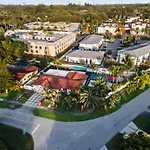 Majestic Lion Villa 11Bd Heated Pool Spa Games Bbq